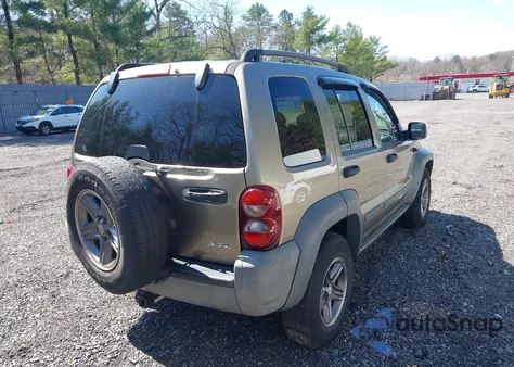 2005 Jeep Liberty Sport from USA, damaged, VIN 1J4GL48K35W568972